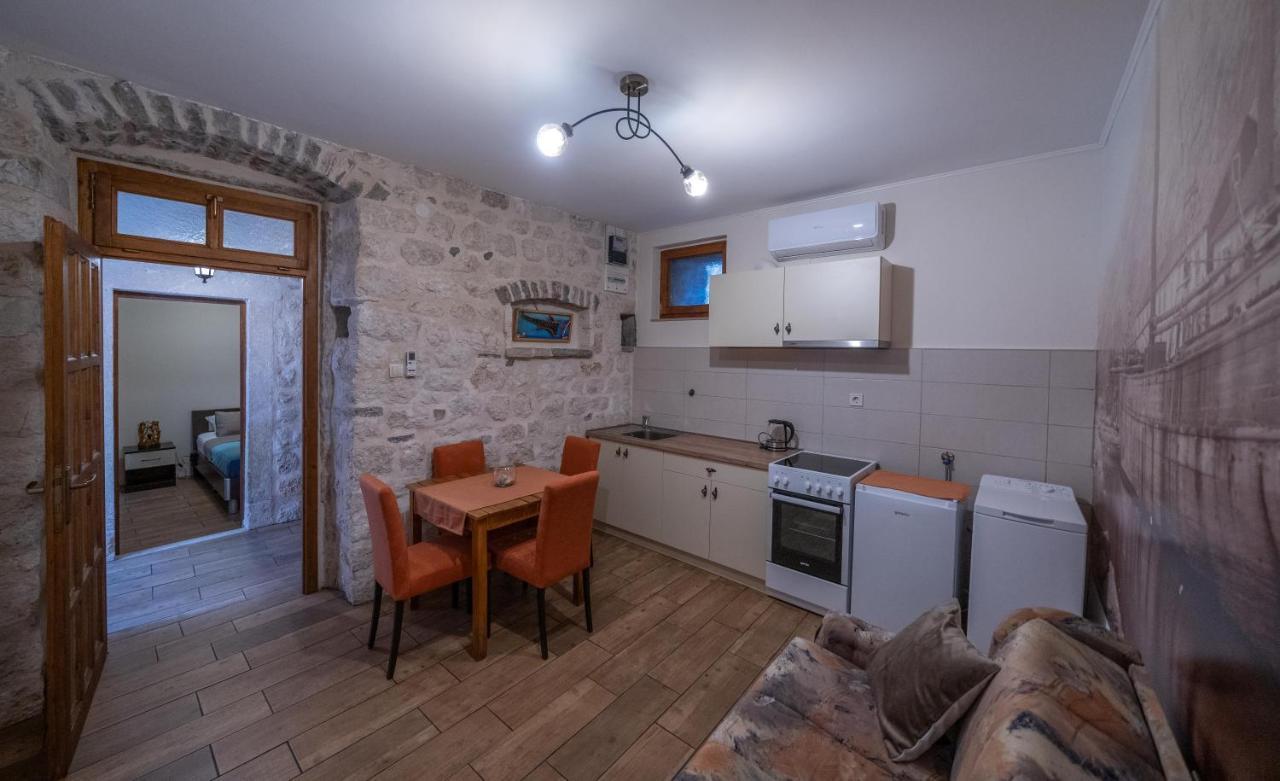 Regina Di Dobrota Daire Kotor Dış mekan fotoğraf